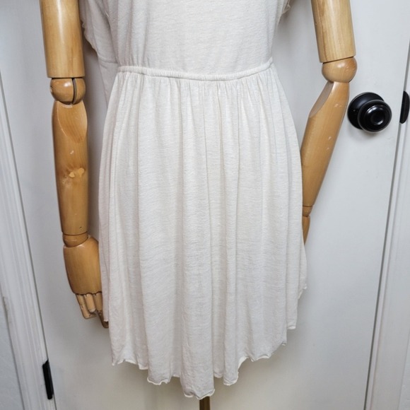 Free People Beach Linen Blend Mini Dress Size Small Flutter Back Detail Resort - Picture 2 of 11
